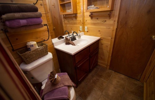 Broken Bow Cabin | Briarcreek- Broken Bow/Hochatown- 1bd