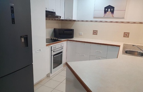 Bongaree House | Bribie Island 3 Bedroom Pet Friendly Duplex-Amazing Beaches & Lifestyle!