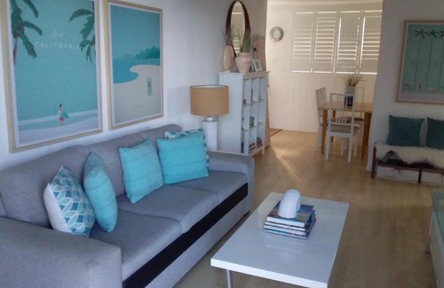 Bongaree Apartment | Bribie Island Unit With Pool - Amazing Beaches & Lifestyle!