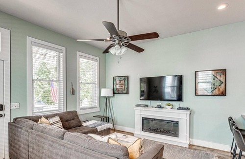 Eufaula House | Brick Cottage in Carlton Landing