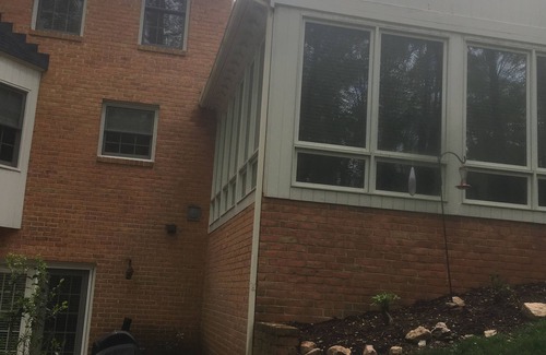 Lynchburg House | Brick Ground Floor Suite, 12 min to Liberty Univ.