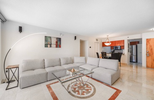 Brickell Apartment | Brickell 3 Bedroom Corner Unit