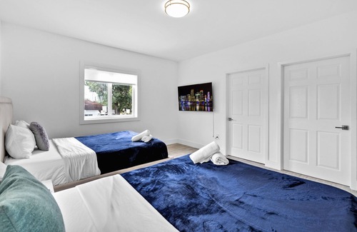 The Roads House | Brickell Marvelous Stunning Home /12 people ✔n