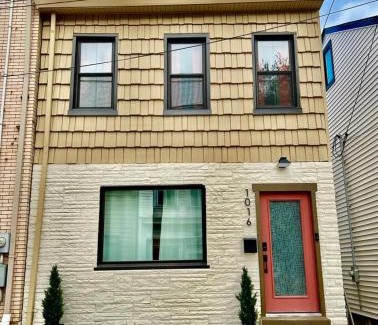 East Allegheny House | Bridge City Row House