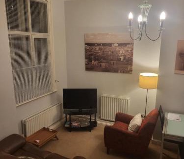 Chester Apartment | Bridge Street Views
