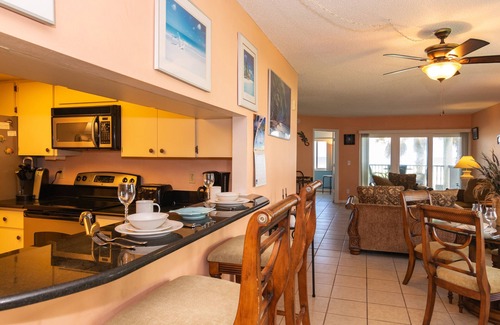 Bradenton Beach Condo | Bridgeport Condo 101 Spectacular Sunset And Gulf Views