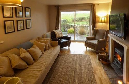 Fourstones Near Bentham House | Bridleway Cottage
