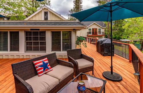 Bass Lake House | Brier Escape