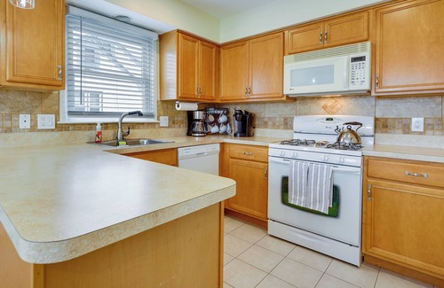 Southend House | Brigantine Getaway: Walk to the Beach!