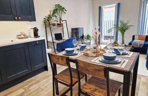 Fulham Broadway Apartment | Bright 1-Bed Flat Near Fulham Broadway Station with Free WiFi and Netflix