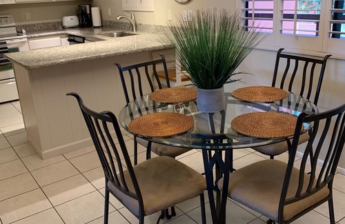 Paradise Valley Village Condo | Bright 1BD/1BA Condo