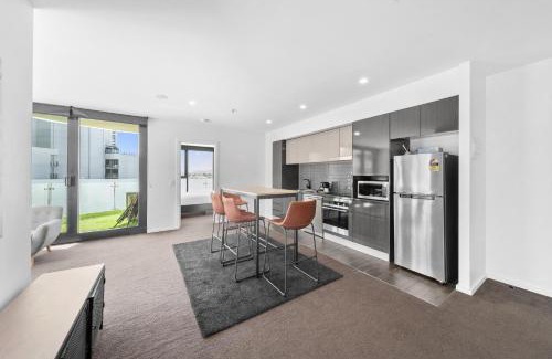 Gungahlin Apartment | Bright 2-Bed Apartment with Scenic Balcony