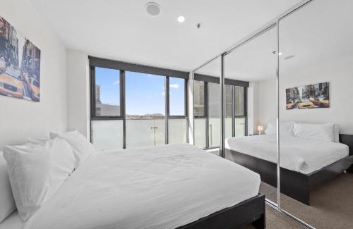 Gungahlin Apartment | Bright 2-Bed Apartment with Scenic Balcony