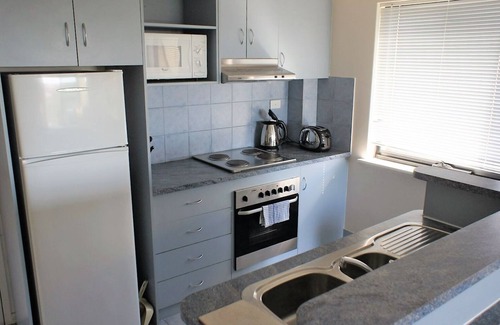 East Perth Apartment | Bright 2 Bedroom Central Perth Apartment