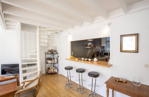 Bordeaux City Centre Apartment | Bright 2 bedrooms near Tourny place
