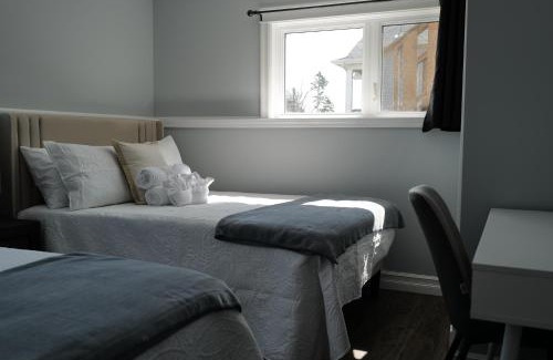 Stratford Bed & Breakfast | Bright 2-Room Guest Space in Stratford