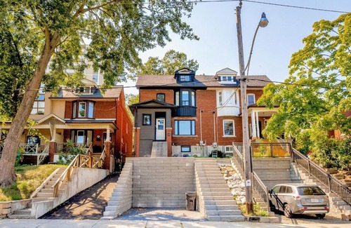 High Park North House | Bright 2 Storey 3BR Just Minutes From High Park