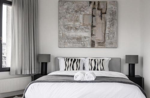 Gare Apartment | Bright 2BR Penthouse 200m2 with Terrace Gym and Parking