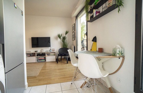 Croulebarbe Apartment | Bright 37m² For 2 With Balcony In Paris!