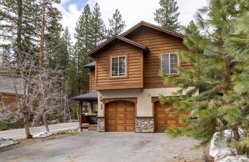 Kings Beach House | Bright 3BD Kings Beach Townhome