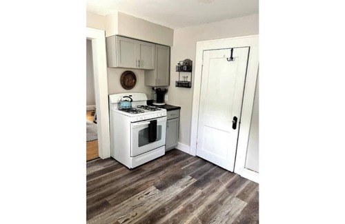 Minneapolis House | Bright 3BR Near Everything