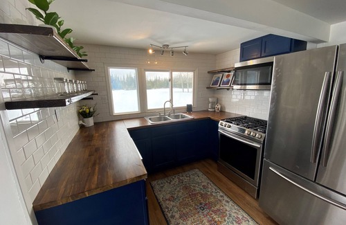 Kenai Cabin | Bright A-Frame Cabin @ Moose Tracks Lodging
