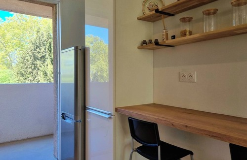 Aix-en-Provence Apartment | Bright air-conditioned T2 - parking - terrace