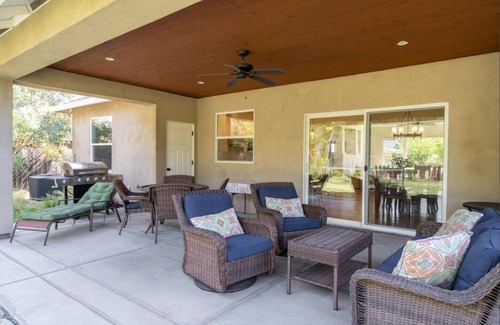 Chico House | Bright & Airy Home in Quiet Neighborhood
