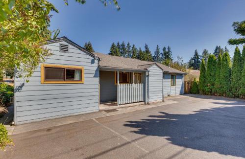 Pinehurst House | Bright and Airy Seattle Abode Less Than 9 Mi to Space Needle