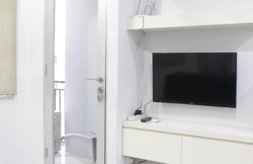 Cipaganti Apartment | Bright and Comfy 2BR The Jarrdin Cihampelas Apartment By Travelio