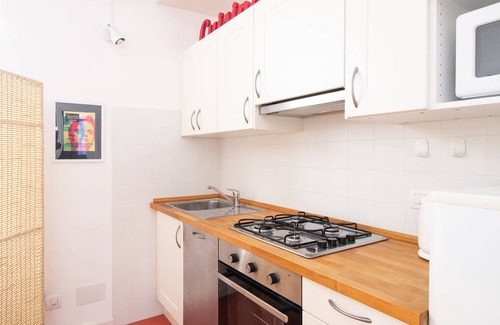El Poble-sec Apartment | Bright and cozy in Poble Sec