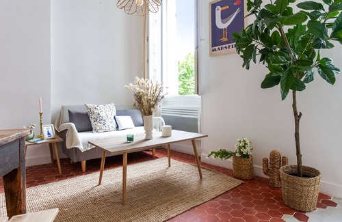Le Rouet Apartment | Bright and quiet 2-room apt in Marseille - Welkeys