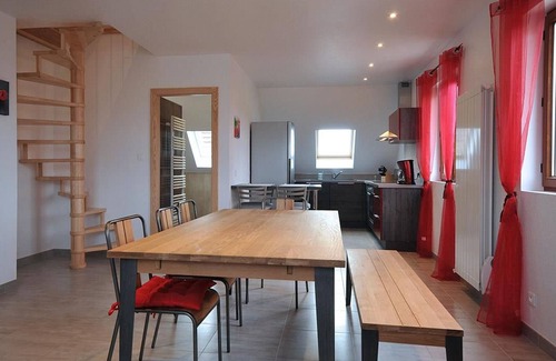 Houssen Cottage | Bright and quiet cottage with terrace, barbecue, and parking 5 km from Colmar