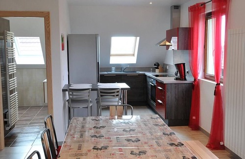 Houssen Cottage | Bright and quiet cottage with terrace, barbecue, and parking 5 km from Colmar