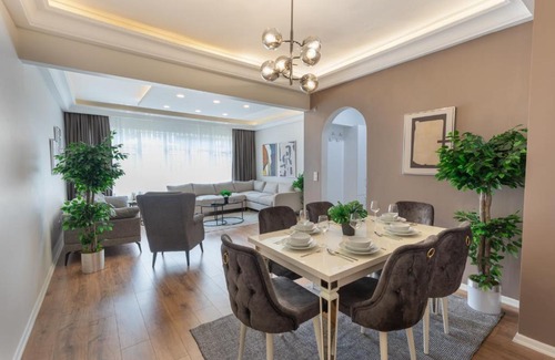 Osmanbey Apartment | Bright and Spacious 2BR w balcony in Nisantasi