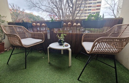 La Fourragere Apartment | Bright and spacious apartment in a wooded residence with parking lot