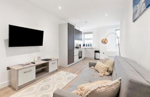 Golders Green Apartment | Bright and spacious Apartment - Excellent Location