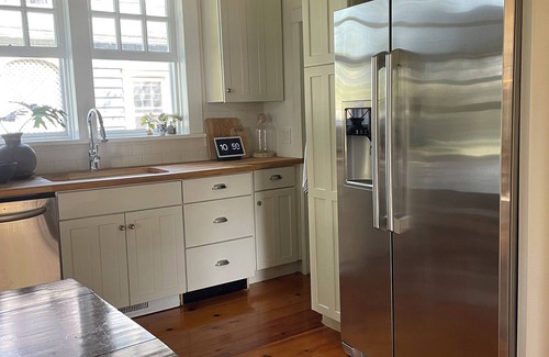 Muncy House | Bright and Sunny Historic 3-bedroom house in quaint Muncy