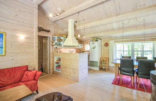 Femmøller House | Bright and welcoming cottage.