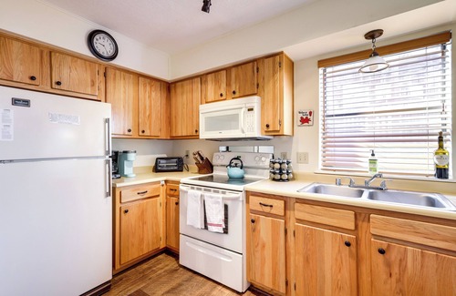 Angel Fire Condo | Bright Angel Fire Resort Condo: Walk to Ski Lift
