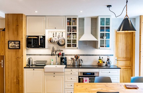 Les Tines Apartment | Bright Apartment At The Door Of Chamonix