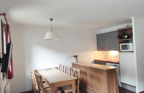 La Salle-les-Alpes Apartment | Bright apartment close to the slopes Résidence Alpaga