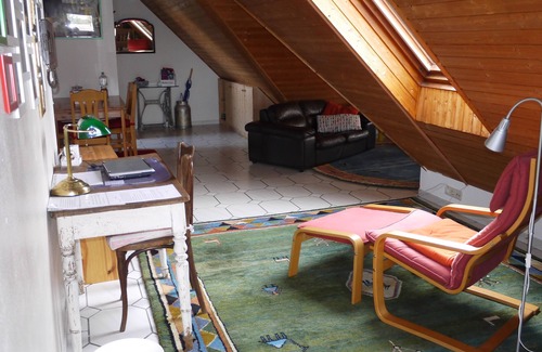 Burgaltendorf Apartment | Bright apartment with loft character