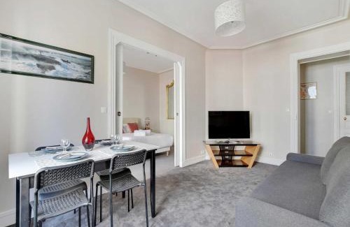 20th Arrondissement Apartment | Bright apartment - 2BR-4P - Belleville