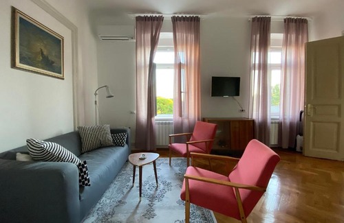 Rijeka Apartment | Bright apartment 45m2 - free parking - WiFi