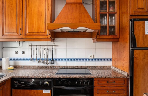 Poblado de Sancti Petri Apartment | Bright apartment 50m from the beach with parking in Chiclana
