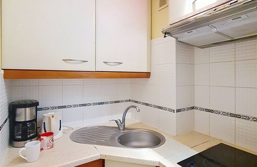 Les Menuires Apartment | Bright Apartment · Central Station · Balcony · Sleeps 6