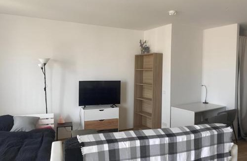 Freiham Apartment | Bright Apartment in Munich Within Sight of Alps