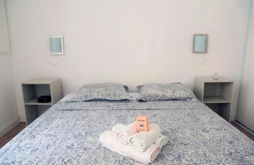 Le Camas Apartment | Bright apartment in the heart of Marseille