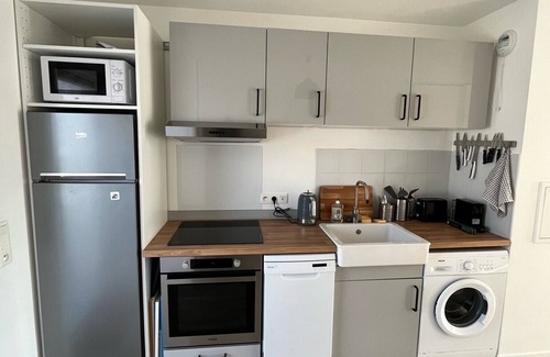 La Courneuve Apartment | Bright apartment just outside Paris